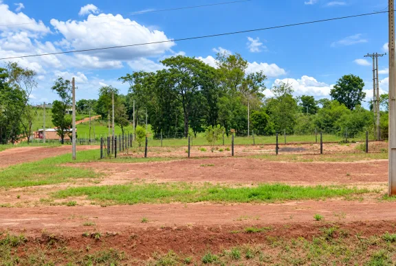 Vendo Propiedad Comercial en Esquina sobre Ruta 13 con doble frente-Caaguazú